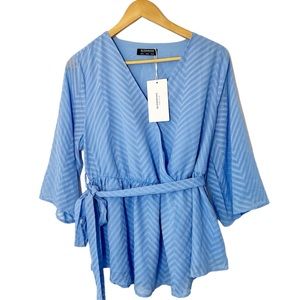 NEW BloomChic Blue Babydoll Tie Front Top Geometric Size 12